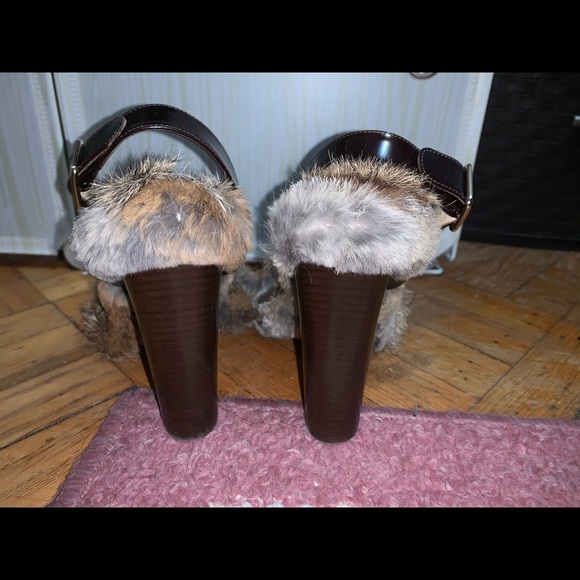 Hanhi Leather Theory Fur Heels - Picture 5 of 5